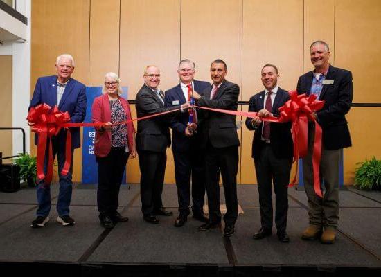 L to R: David Huddleston, state representative; Dr. Russell Crutchfield, chief operating officer for Gov. Brian Kemp; Dr. Ashwani Monga, 博彩平台推荐 interim president; Clint Samples, 博彩平台推荐 interim dean of the College of Humanities, Arts and Social Sciences; Dr. Jon Preston, 博彩平台推荐 provost and senior vice president; Sandra Neuse, USG vice chancellor of real estate and facilities; Brett Ledbetter, city councilman